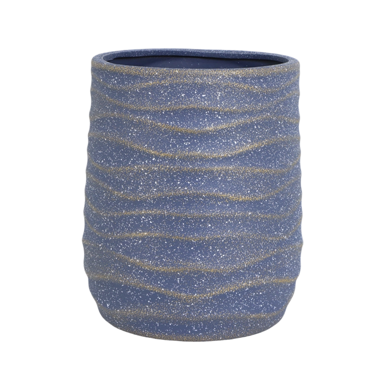 أصيص زهور مزخرف قائم على الأرض على شكل موجة